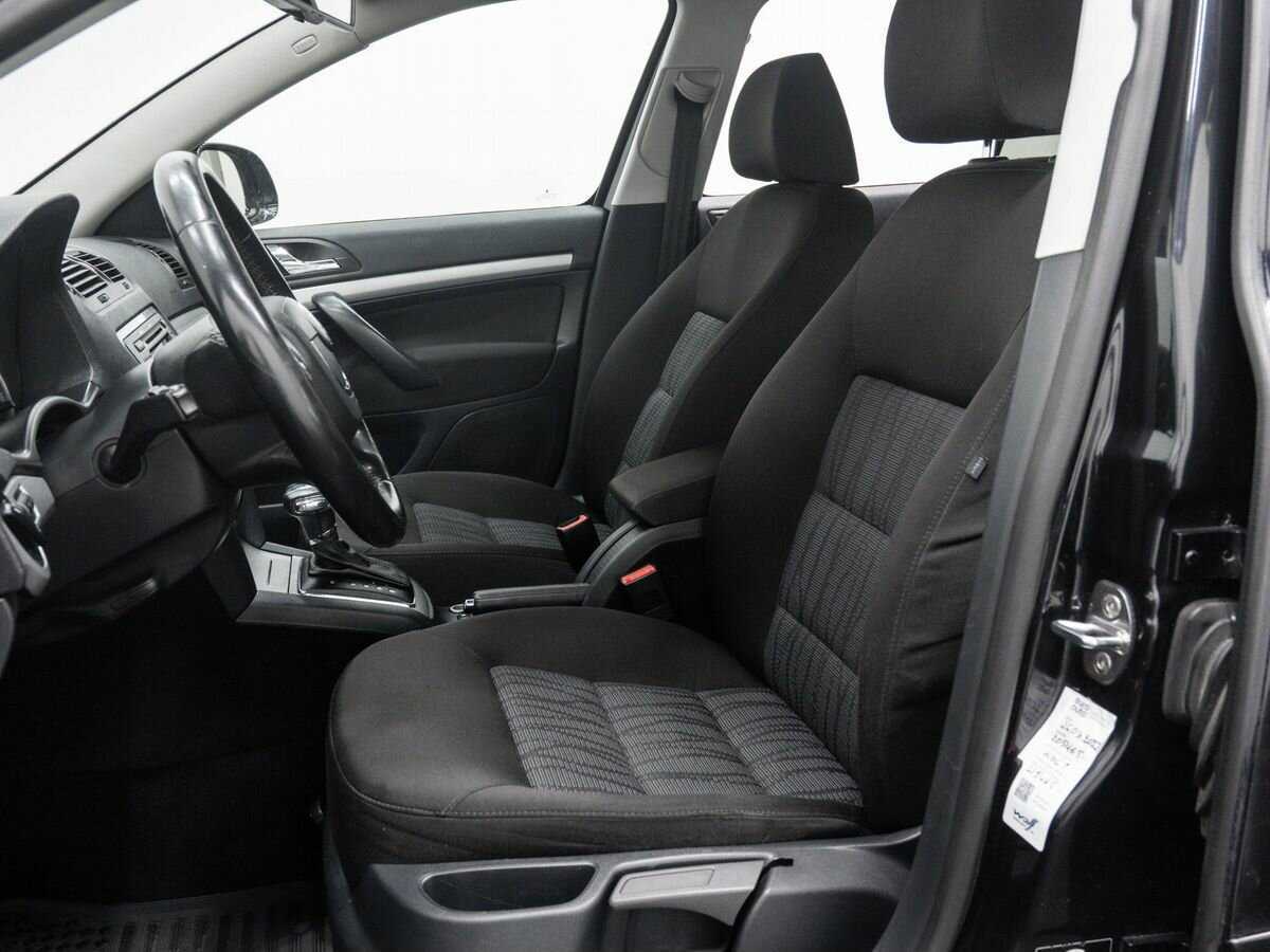 Купить Skoda Octavia с пробегом. Фото: #13
