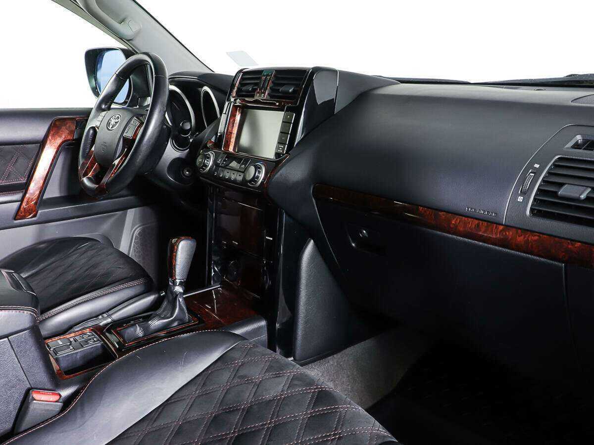 Купить Toyota Land Cruiser Prado с пробегом. Фото: #9