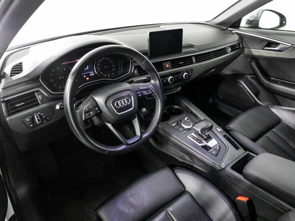 Купить Audi A4 с пробегом. Фото: #10