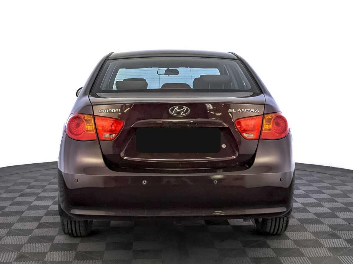 Купить Hyundai Elantra с пробегом. Фото: #5