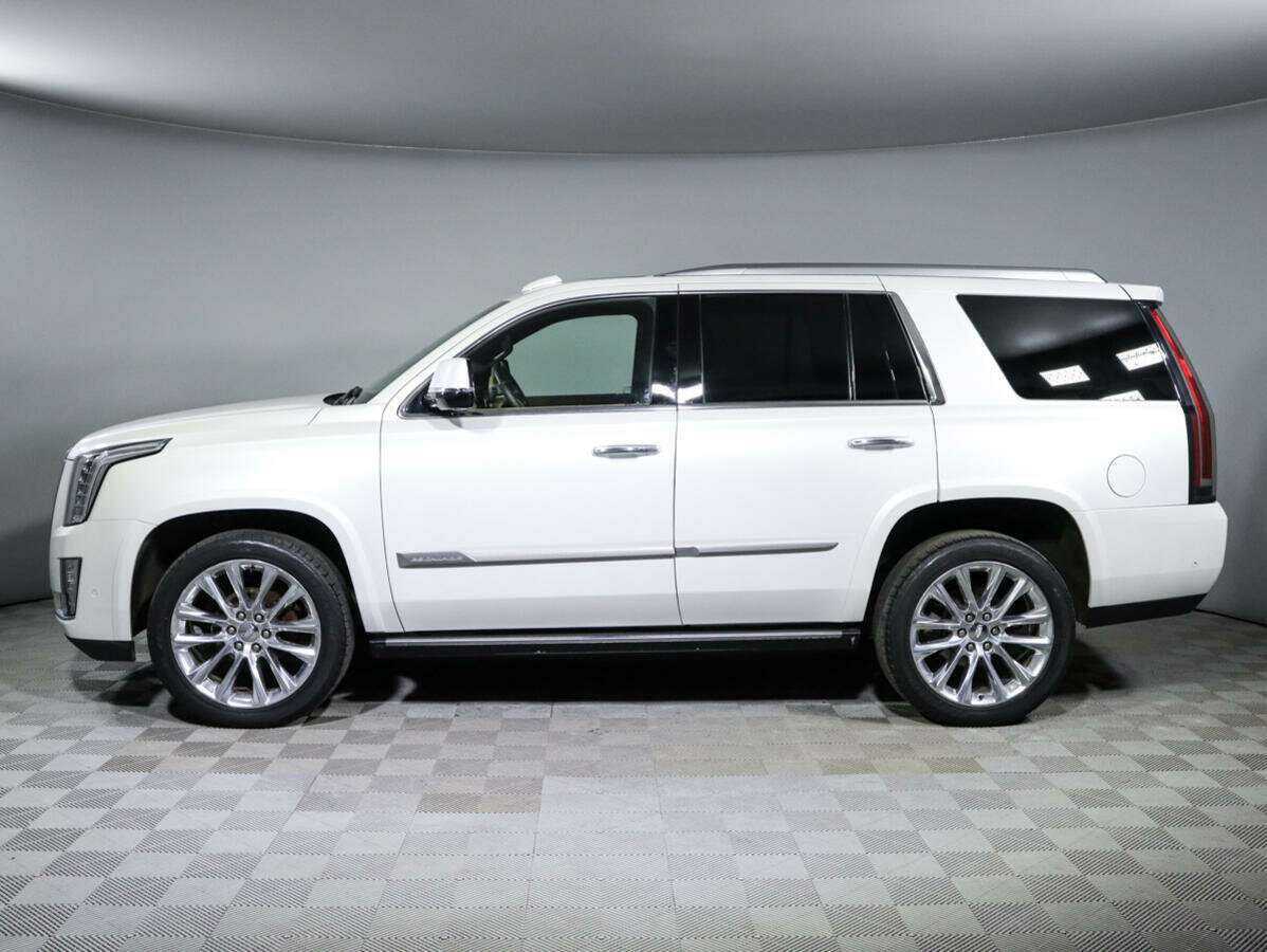Купить Cadillac Escalade с пробегом. Фото: #7