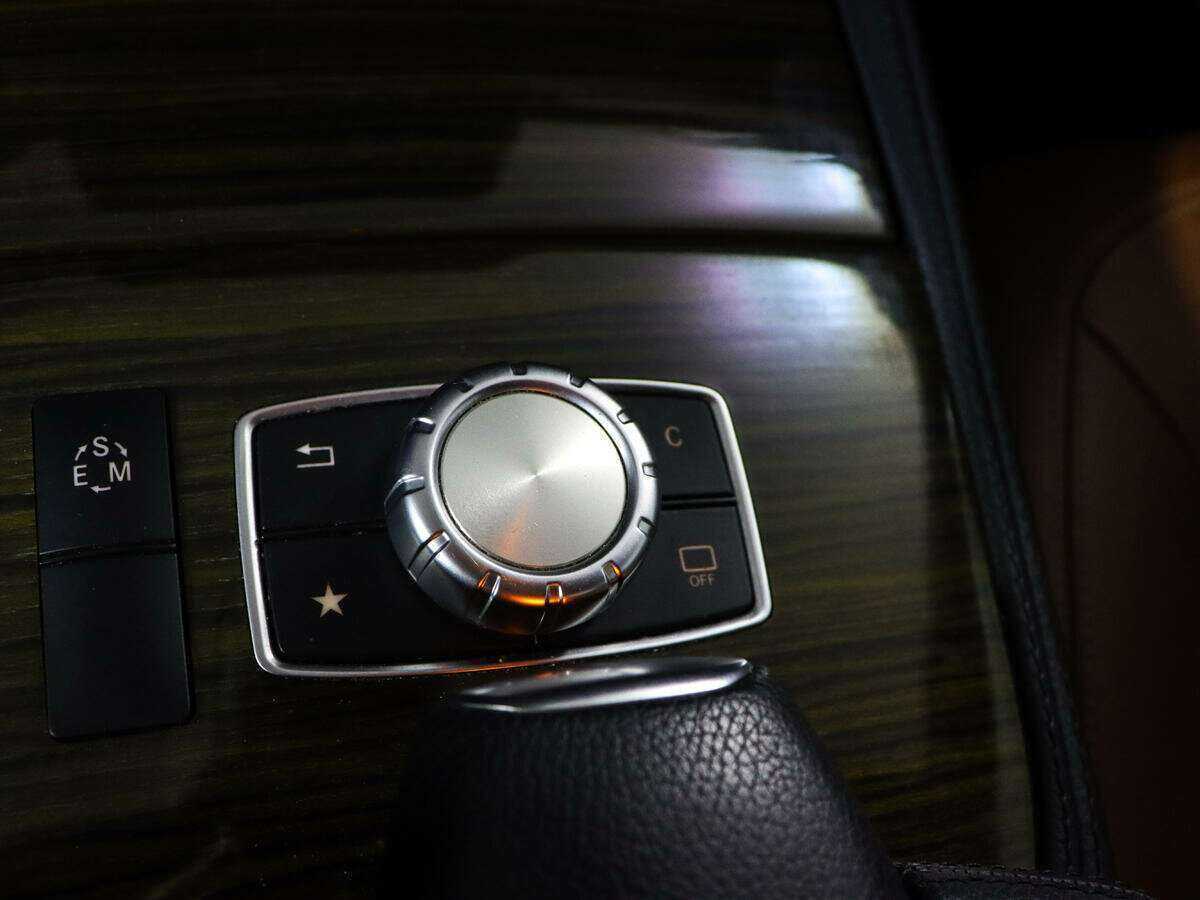 Купить Mercedes-Benz CLS с пробегом. Фото: #15
