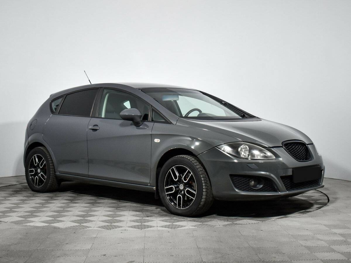 Купить SEAT Leon с пробегом. Фото: #2