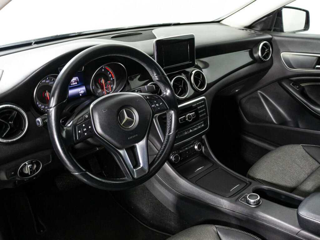 Купить Mercedes-Benz CLA с пробегом. Фото: #10