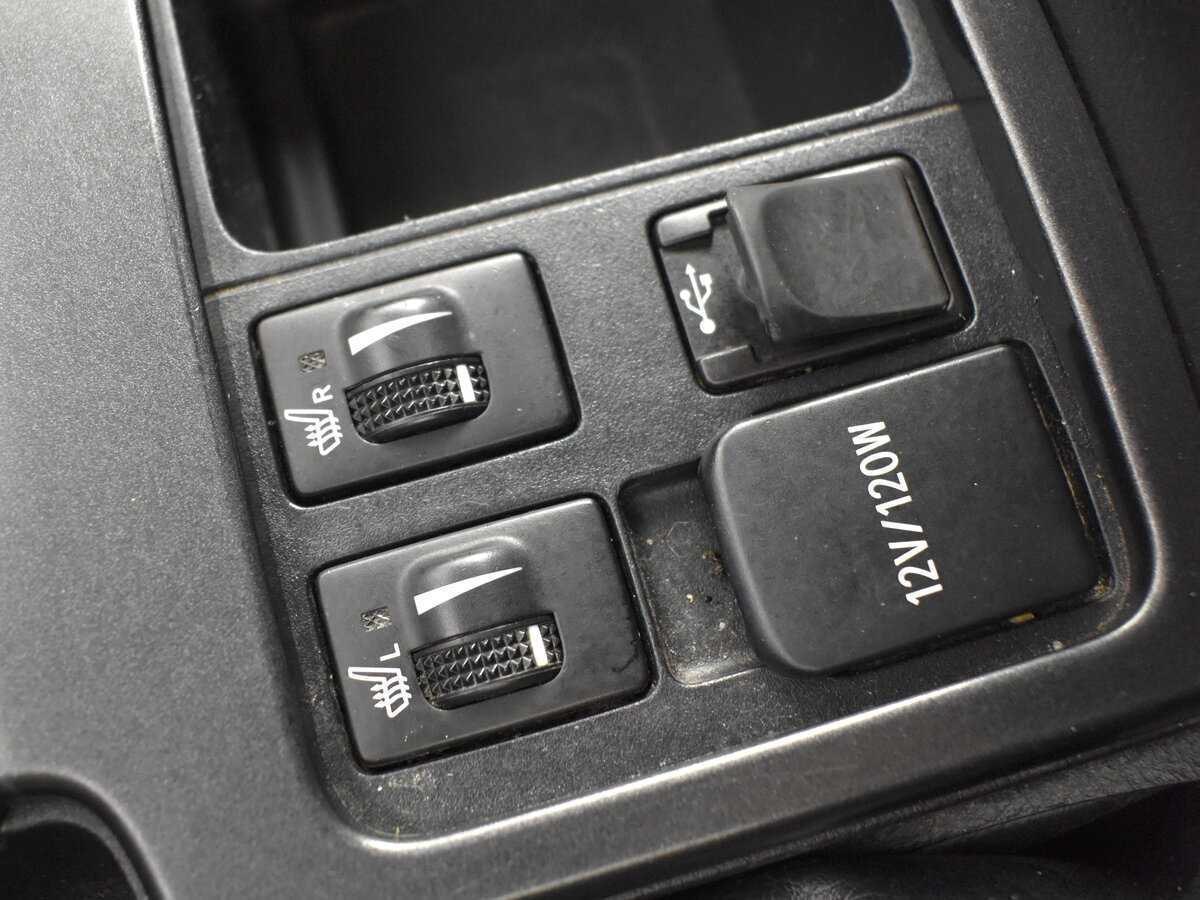 Купить Toyota Land Cruiser Prado с пробегом. Фото: #16