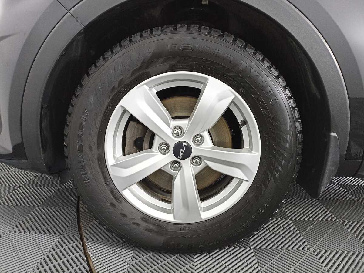 Купить Kia Sorento с пробегом. Фото: #17