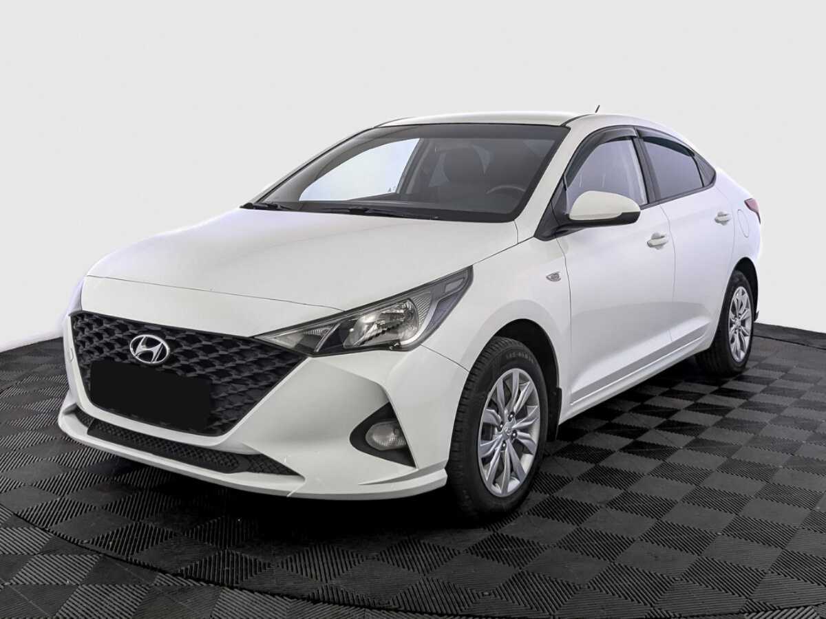 Купить Hyundai Solaris с пробегом. Фото: #0
