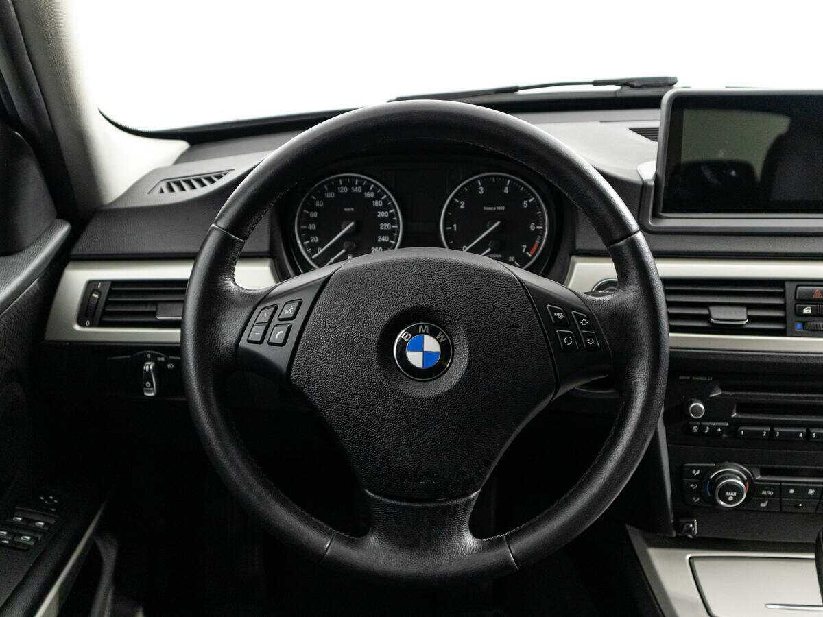 Купить BMW 3 серии с пробегом. Фото: #14