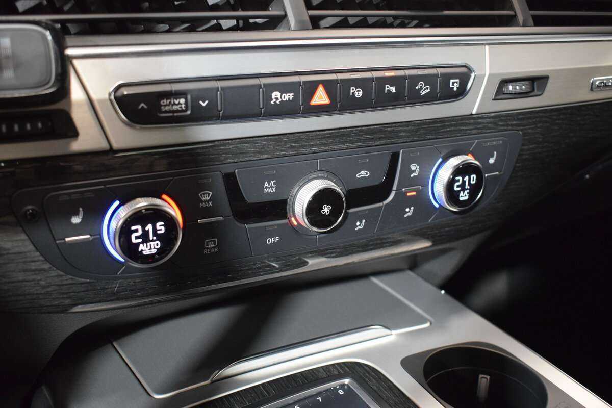 Купить Audi Q7 с пробегом. Фото: #20