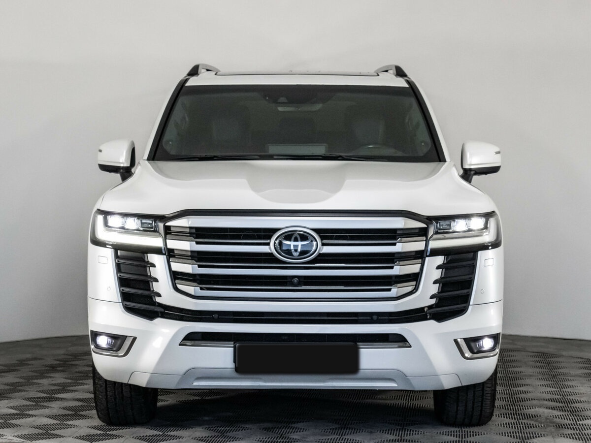 Купить Toyota Land Cruiser с пробегом. Фото: #1