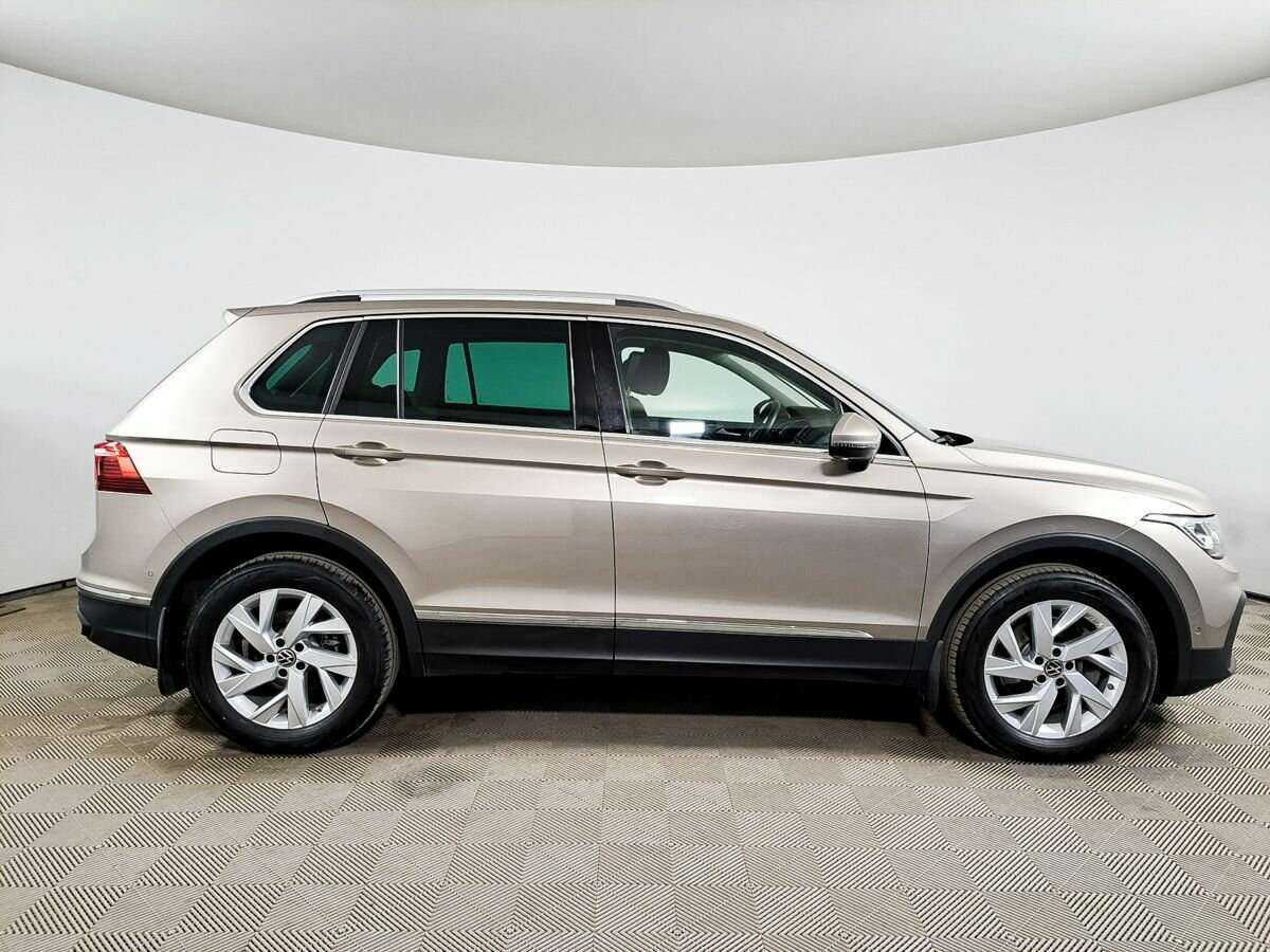 Купить Volkswagen Tiguan с пробегом. Фото: #3