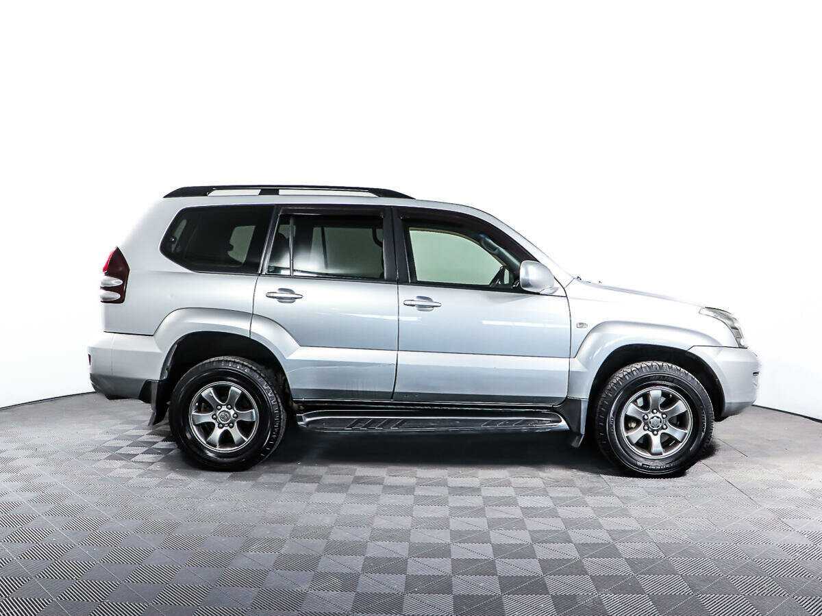 Купить Toyota Land Cruiser Prado с пробегом. Фото: #3