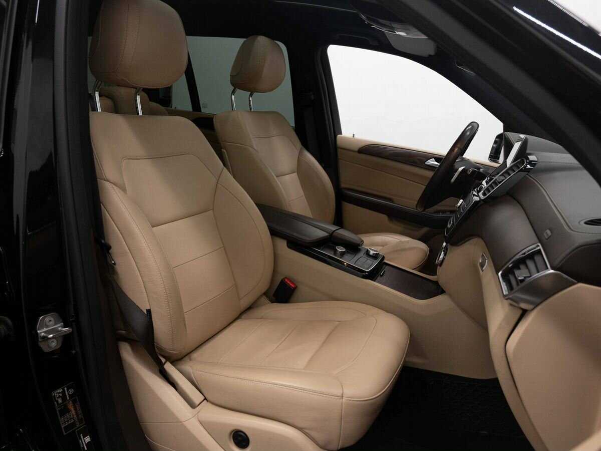 Купить Mercedes-Benz GLS с пробегом. Фото: #12