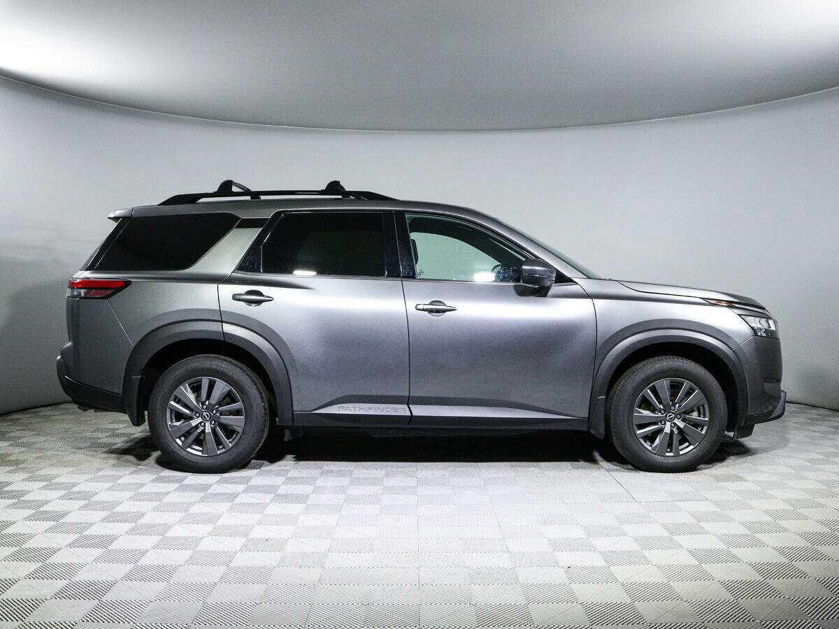Купить Nissan Pathfinder с пробегом. Фото: #3