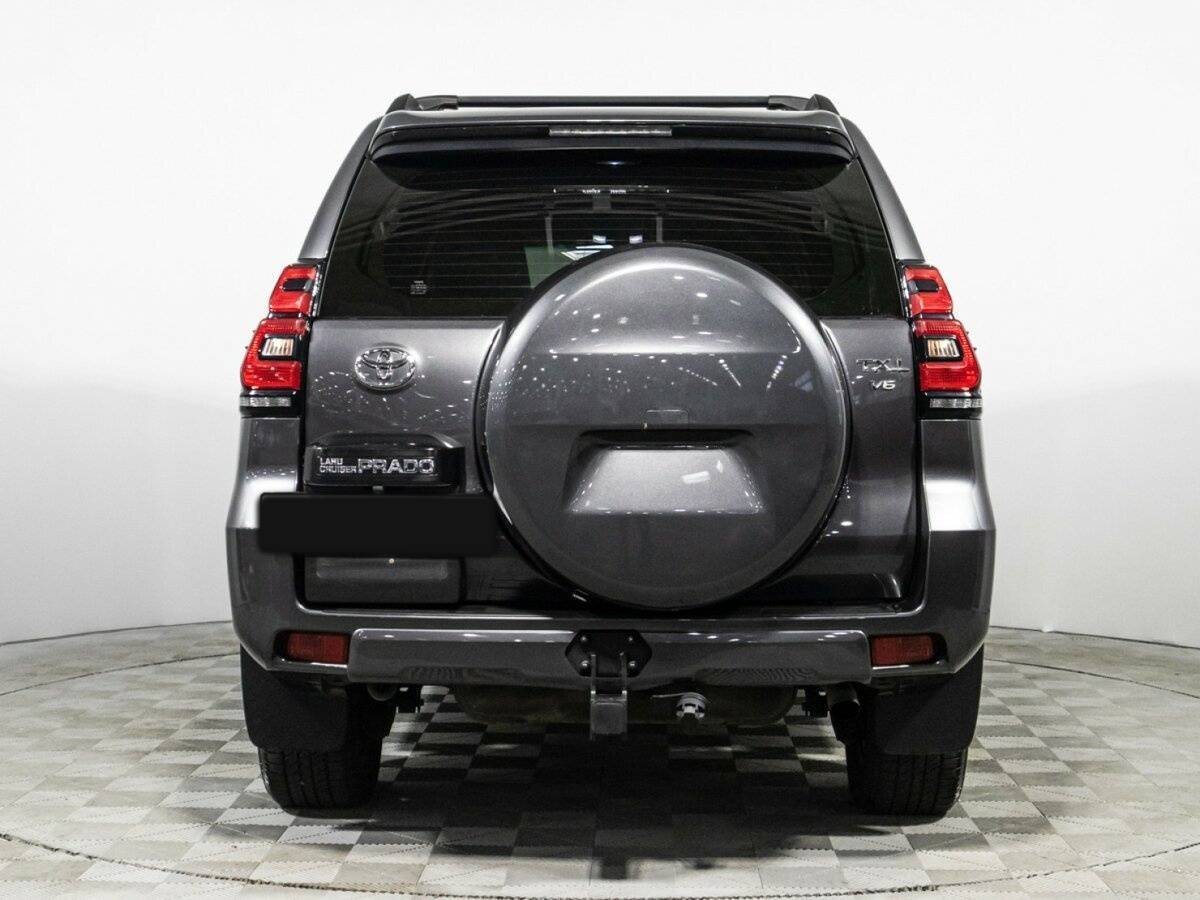 Купить Toyota Land Cruiser Prado с пробегом. Фото: #4