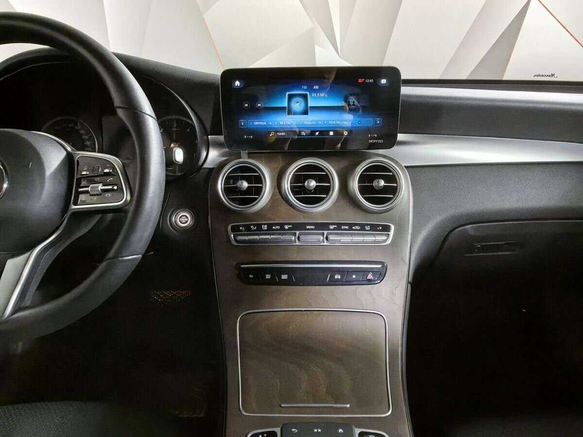 Купить Mercedes-Benz GLC с пробегом. Фото: #9