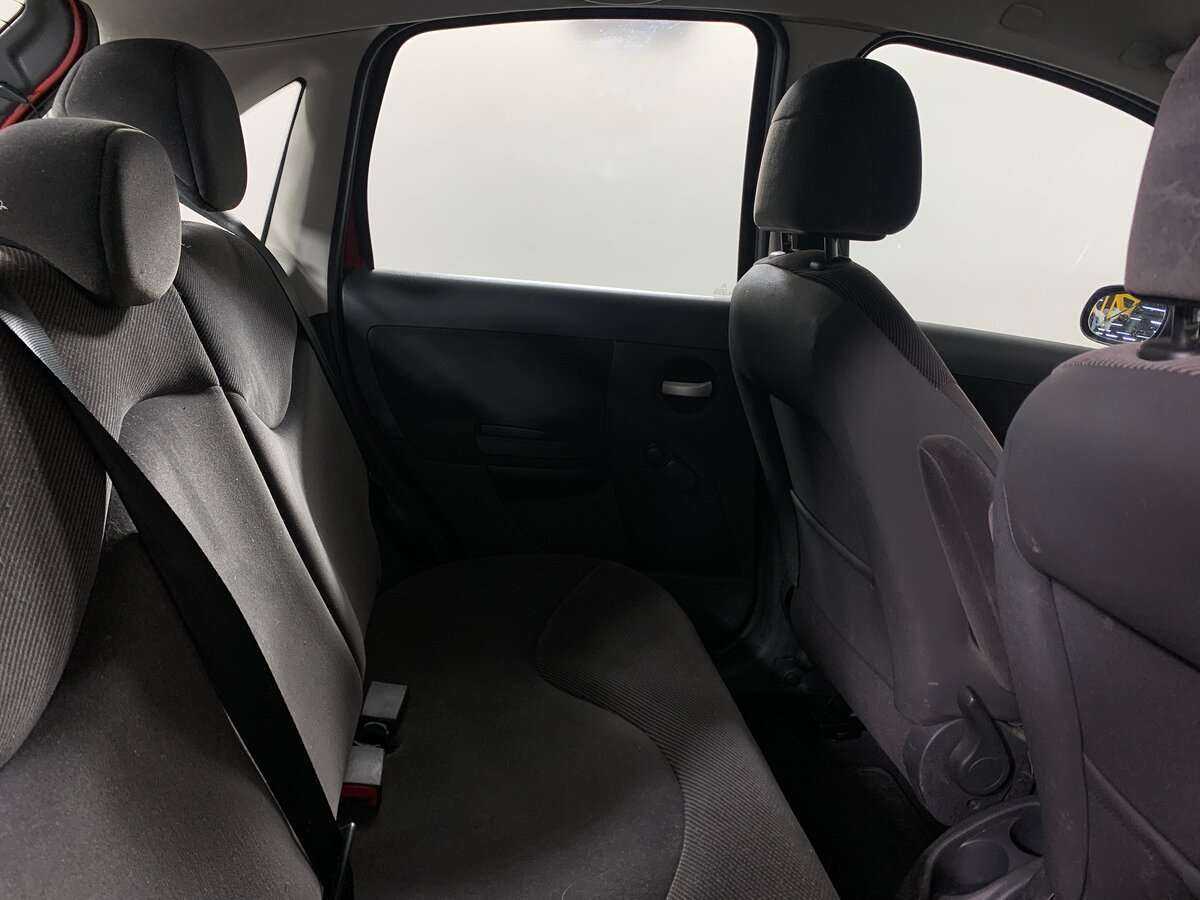 Купить Citroen C3 с пробегом. Фото: #14