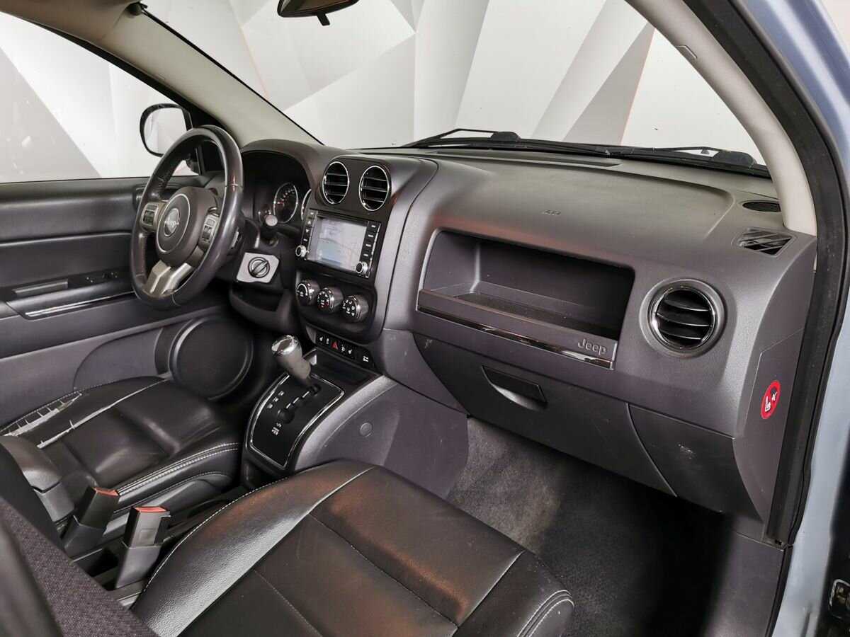 Купить Jeep Compass с пробегом. Фото: #8