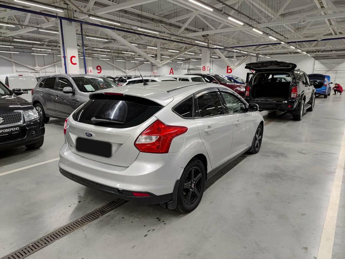 Купить Ford Focus с пробегом. Фото: #4