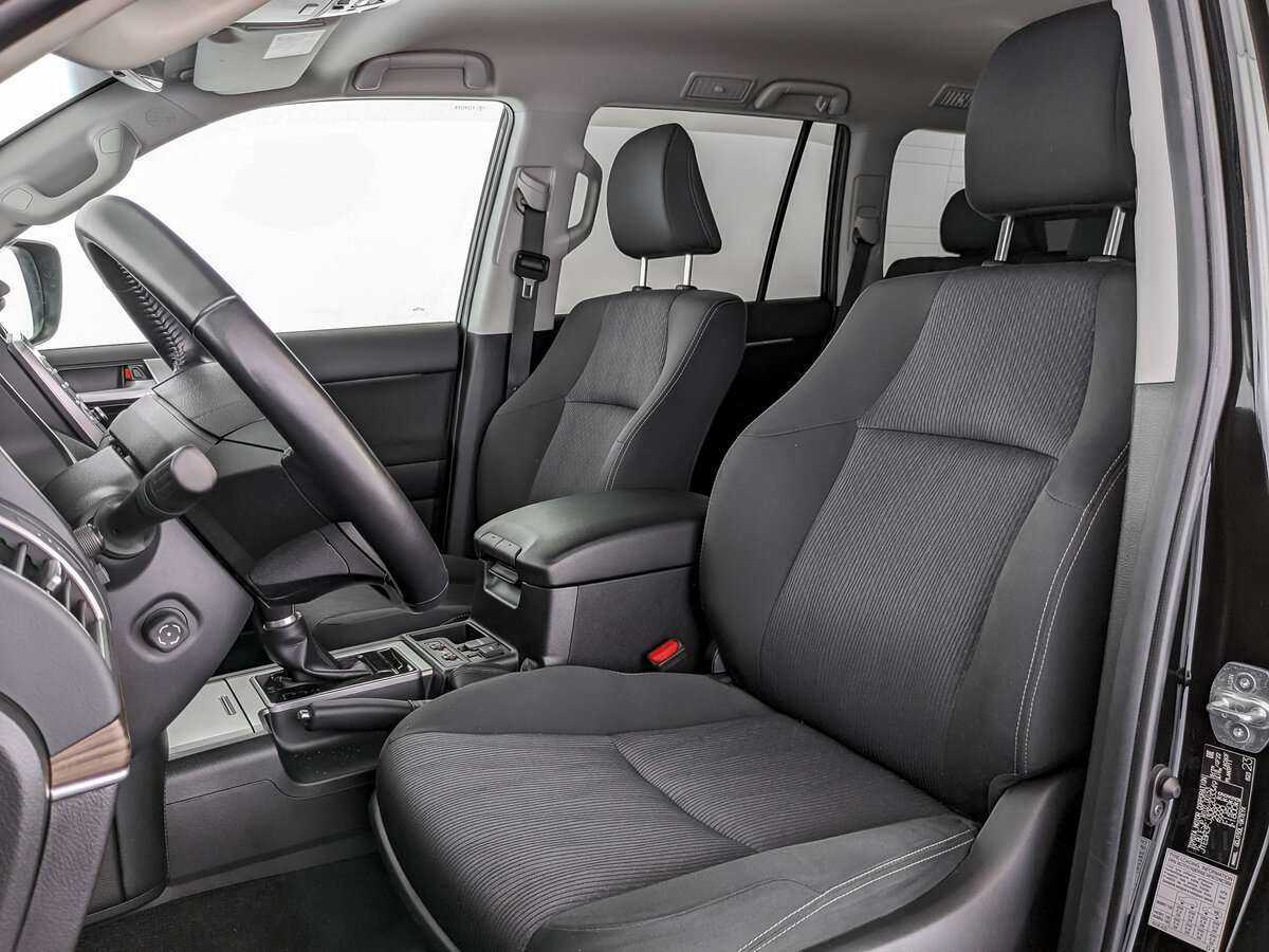 Купить Toyota Land Cruiser Prado с пробегом. Фото: #14