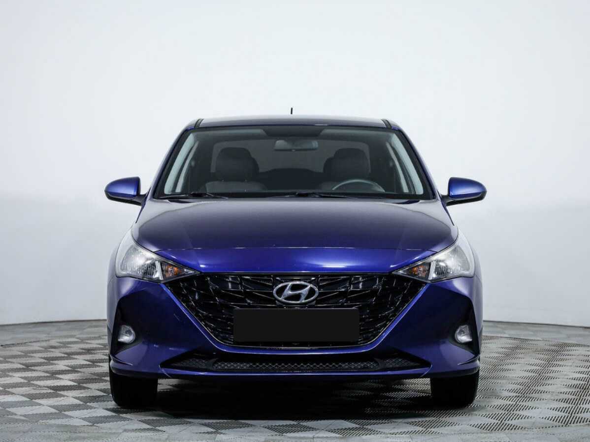 Купить Hyundai Solaris с пробегом. Фото: #0
