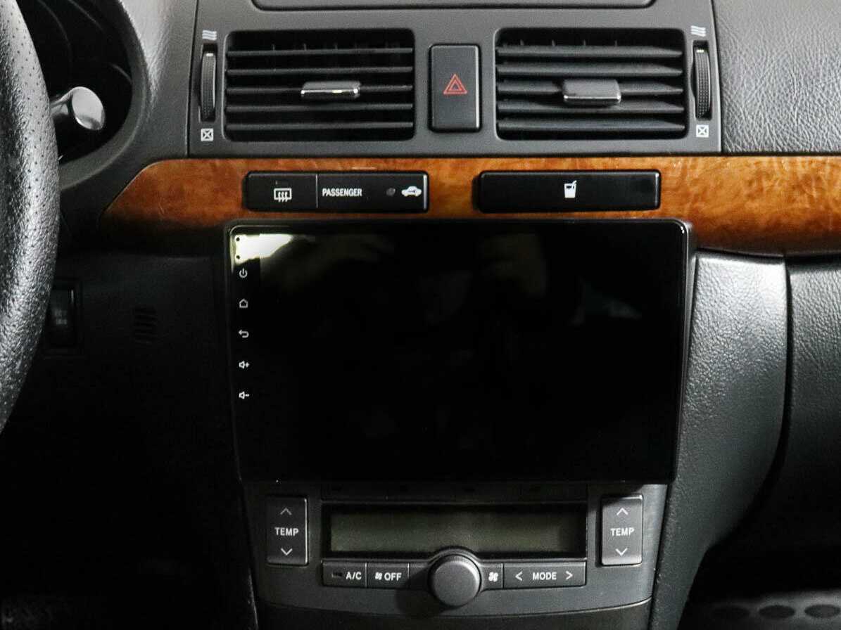 Купить Toyota Avensis с пробегом. Фото: #11