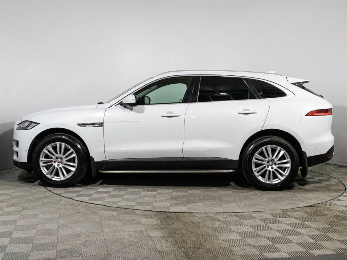 Купить Jaguar F-Pace с пробегом. Фото: #7