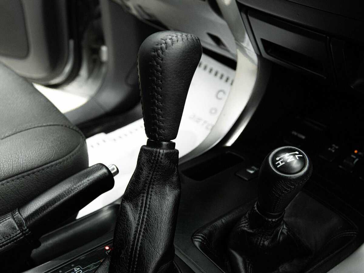Купить Toyota Land Cruiser Prado с пробегом. Фото: #9