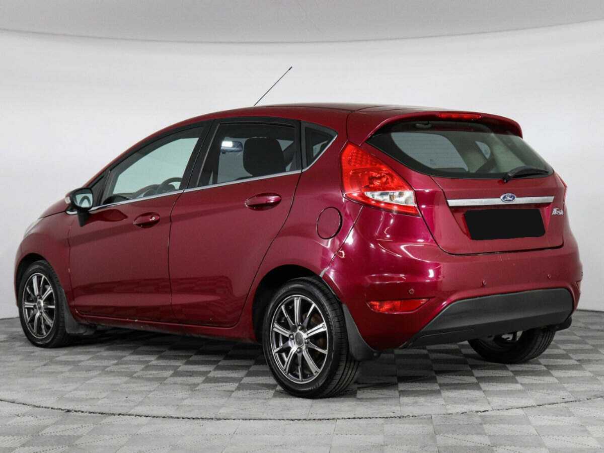 Купить Ford Fiesta с пробегом. Фото: #3