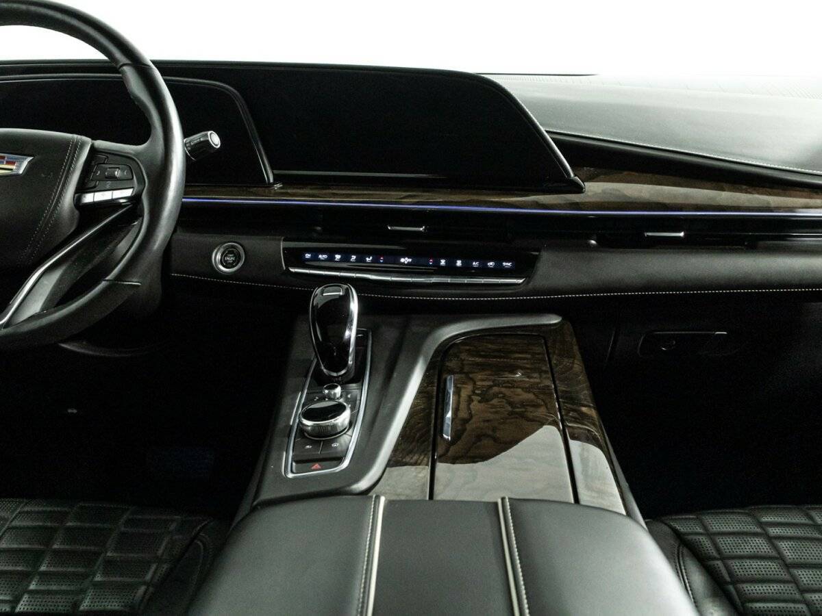 Купить Cadillac Escalade с пробегом. Фото: #13