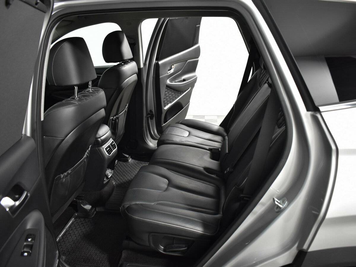 Купить Hyundai Santa Fe с пробегом. Фото: #11