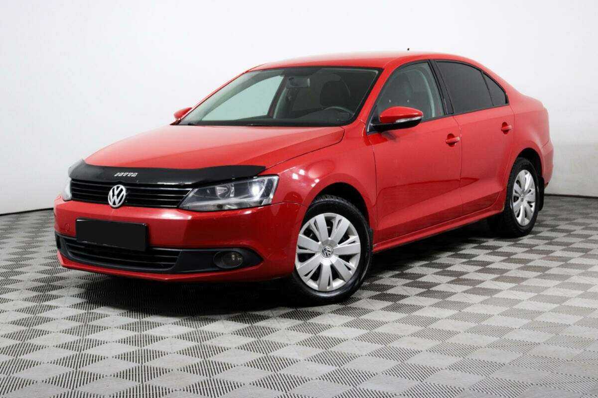 Купить Volkswagen Jetta с пробегом. Посмотреть фото