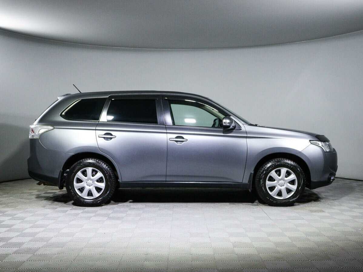 Купить Mitsubishi Outlander с пробегом. Фото: #3