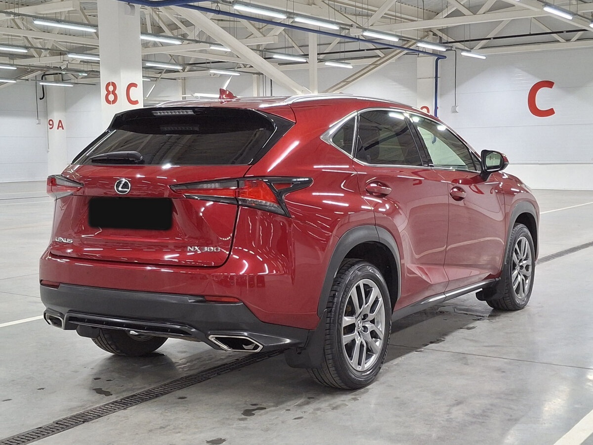 Купить Lexus NX с пробегом. Фото: #4