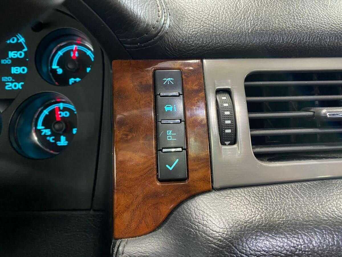 Купить Chevrolet Tahoe с пробегом. Фото: #13