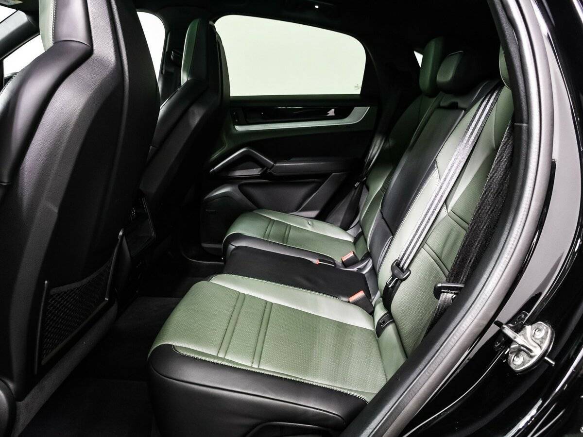Купить Porsche Cayenne с пробегом. Фото: #11