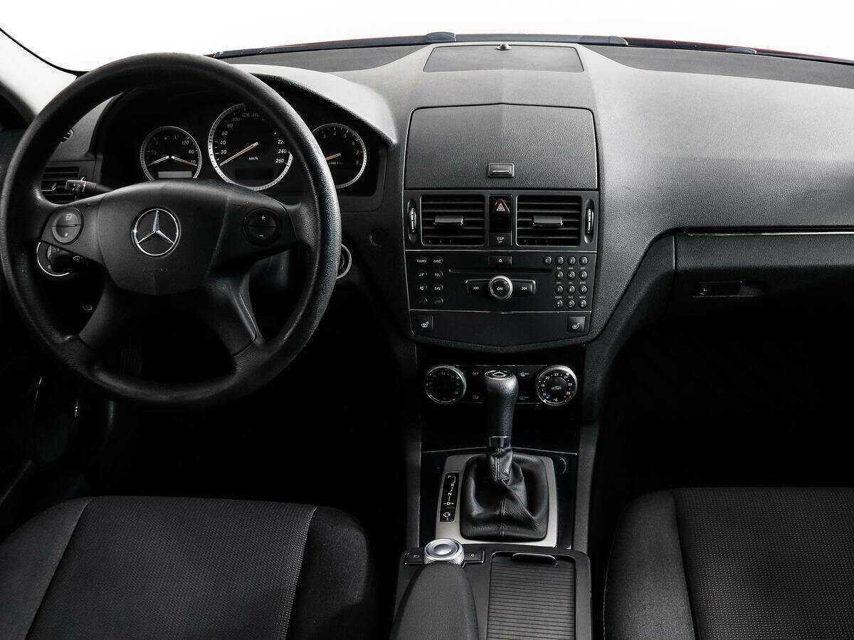 Купить Mercedes-Benz C-Класс с пробегом. Фото: #13