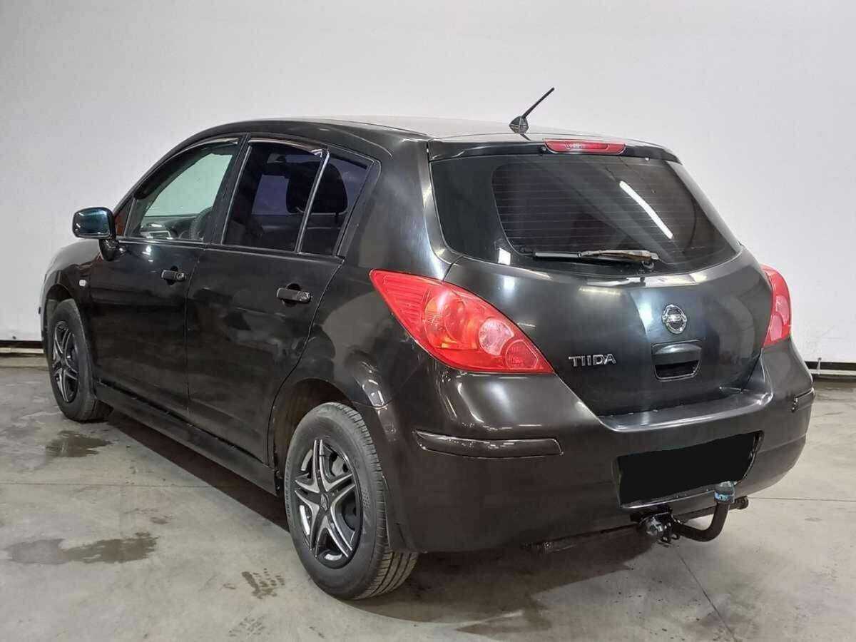 Купить Nissan Tiida с пробегом. Фото: #6