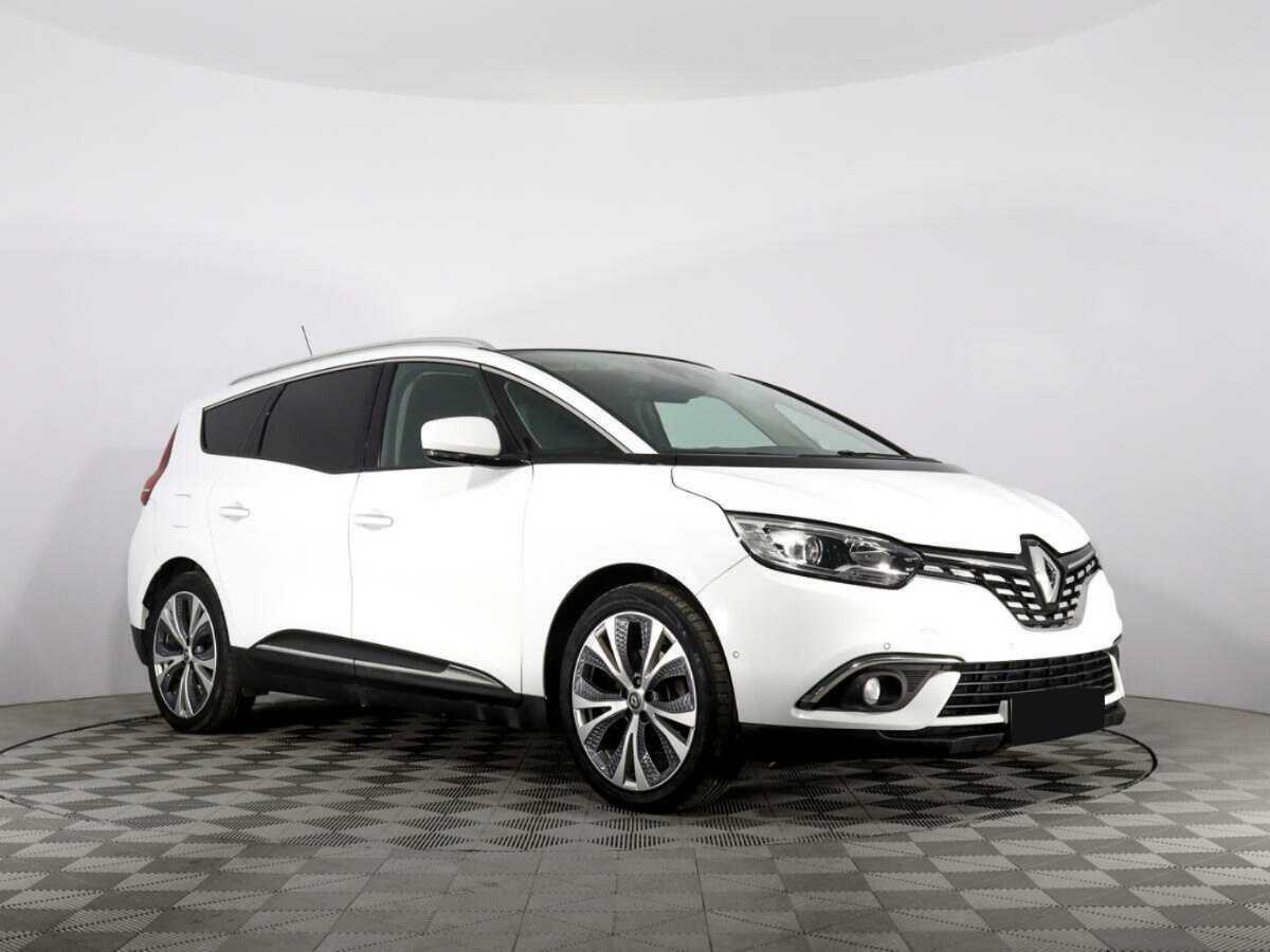 Купить Renault Scenic с пробегом. Фото: #2