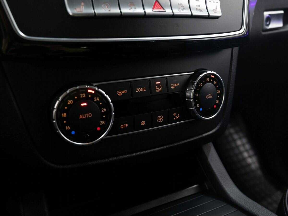 Купить Mercedes-Benz GLE с пробегом. Фото: #21