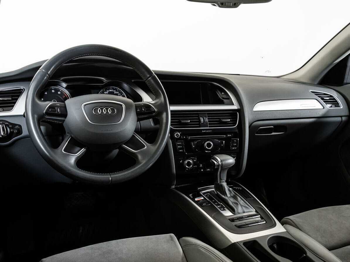 Купить Audi A4 с пробегом. Фото: #10