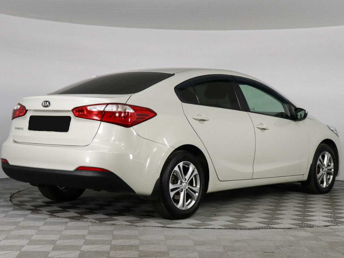 Купить Kia Cerato с пробегом. Фото: #4