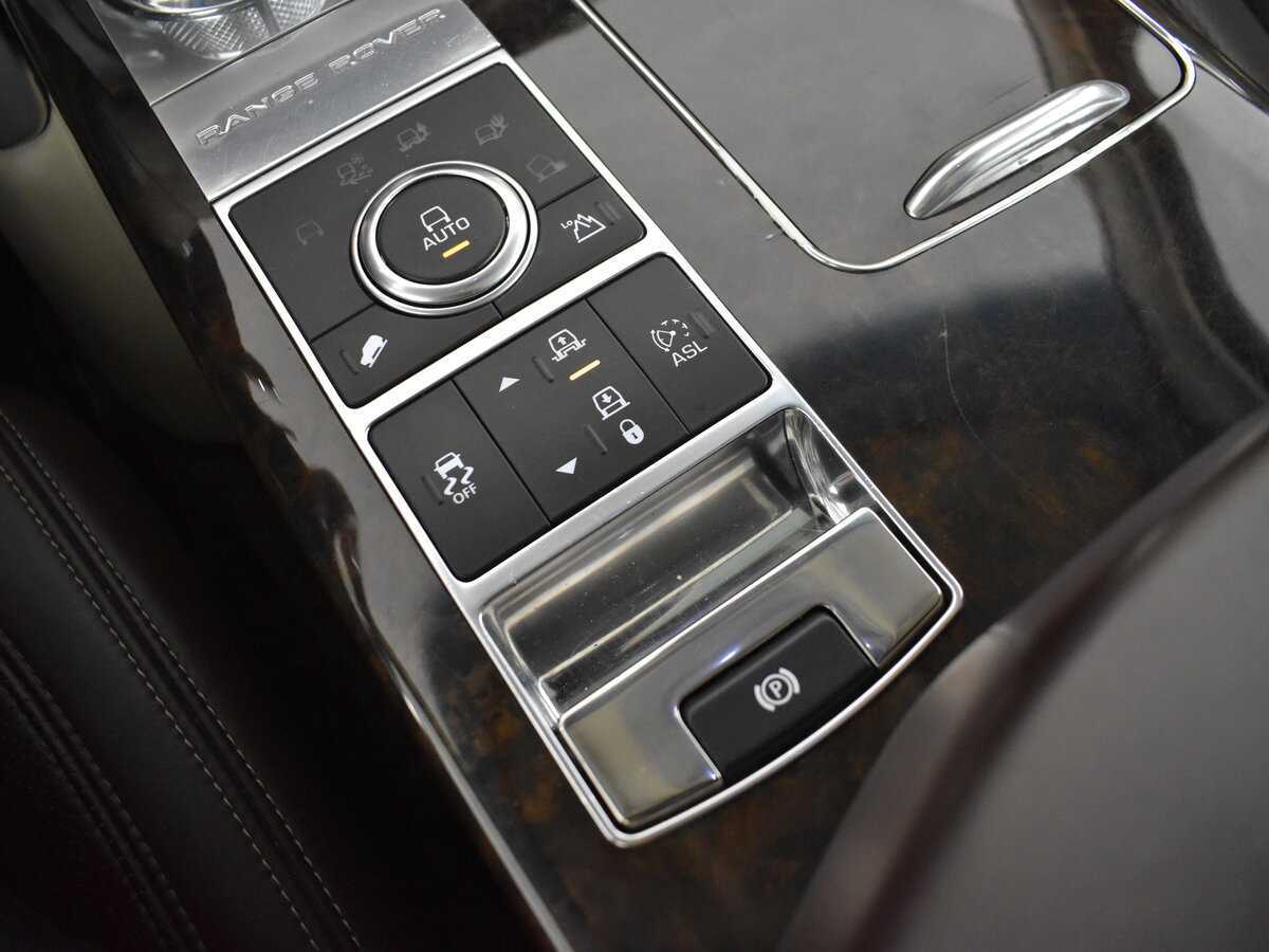 Купить Land Rover Range Rover с пробегом. Фото: #20