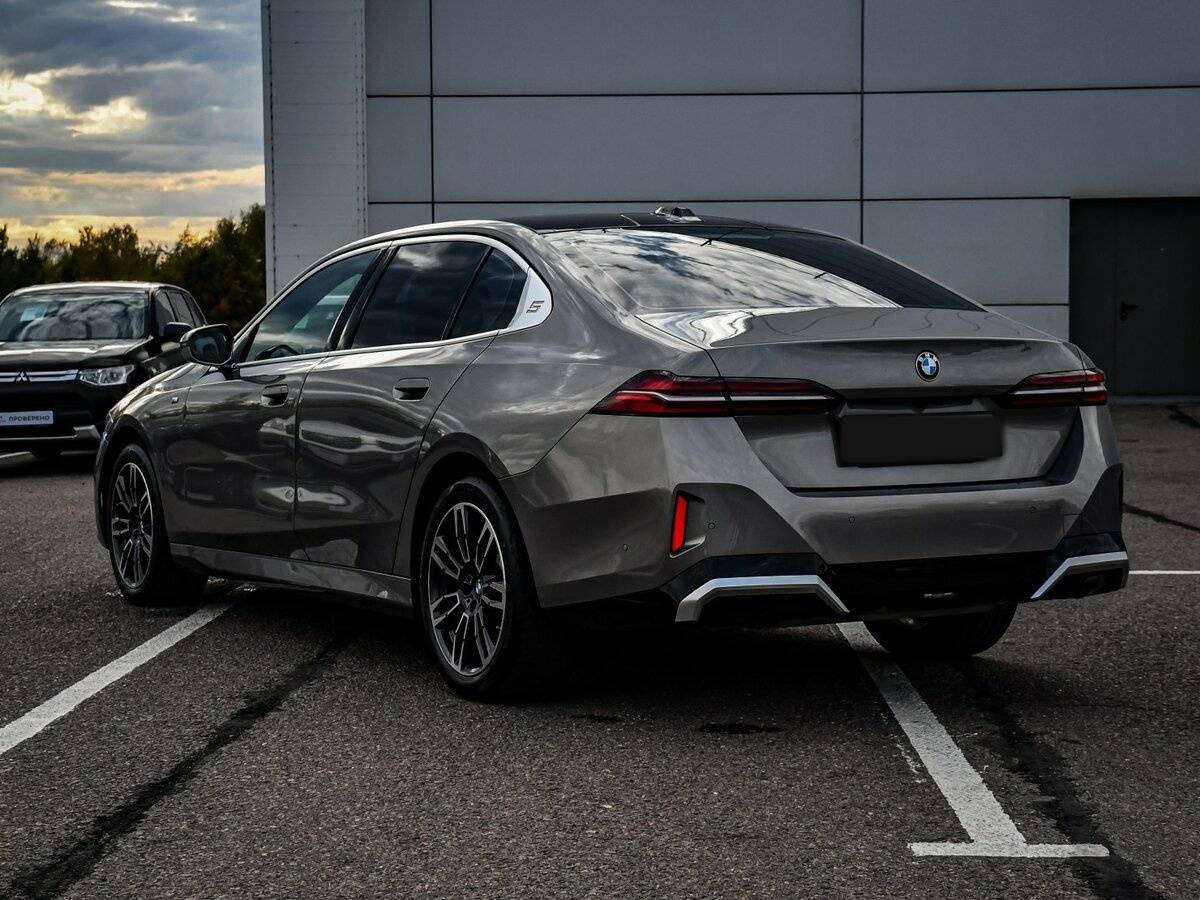 Купить BMW 5 серии с пробегом. Фото: #6