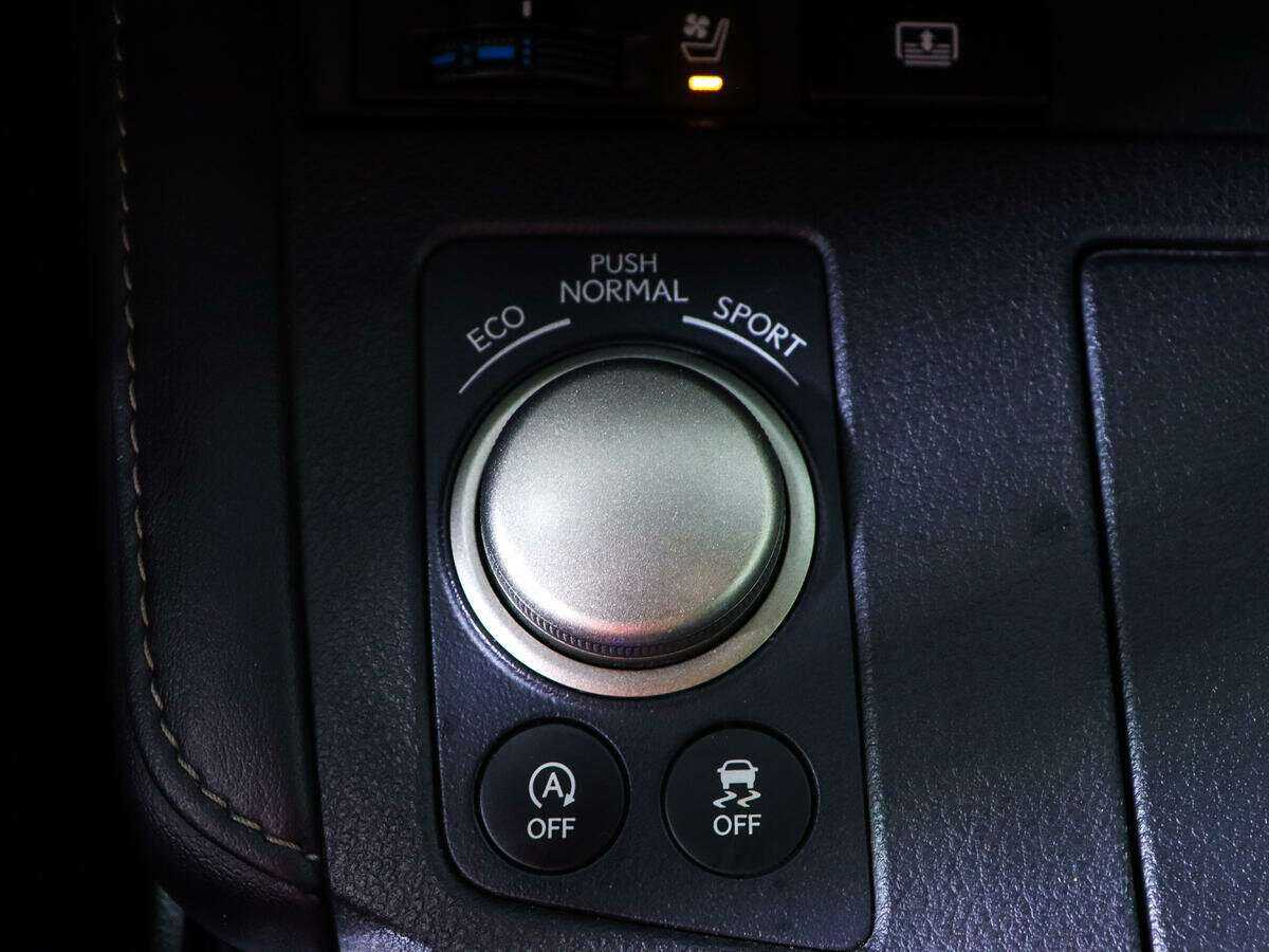 Купить Lexus ES с пробегом. Фото: #15