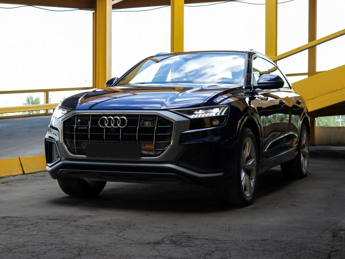 Купить Audi Q8 с пробегом. Фото: #0