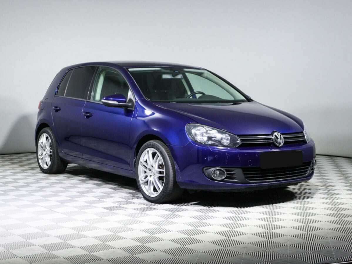Купить Volkswagen Golf с пробегом. Фото: #2