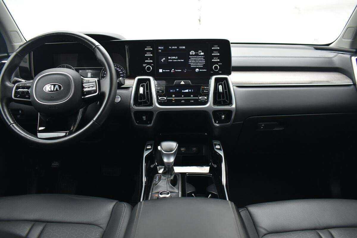Купить Kia Sorento с пробегом. Фото: #11