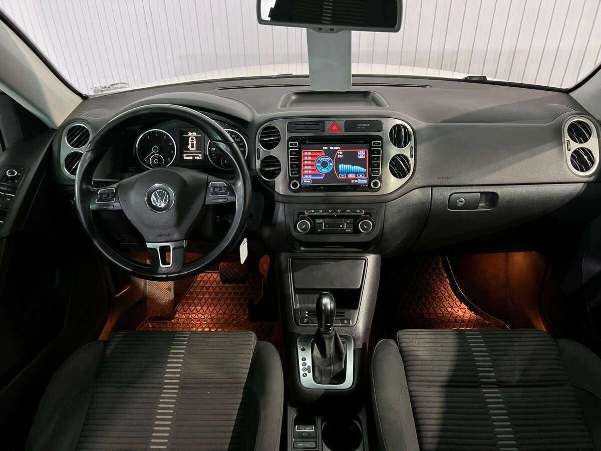 Купить Volkswagen Tiguan с пробегом. Фото: #10