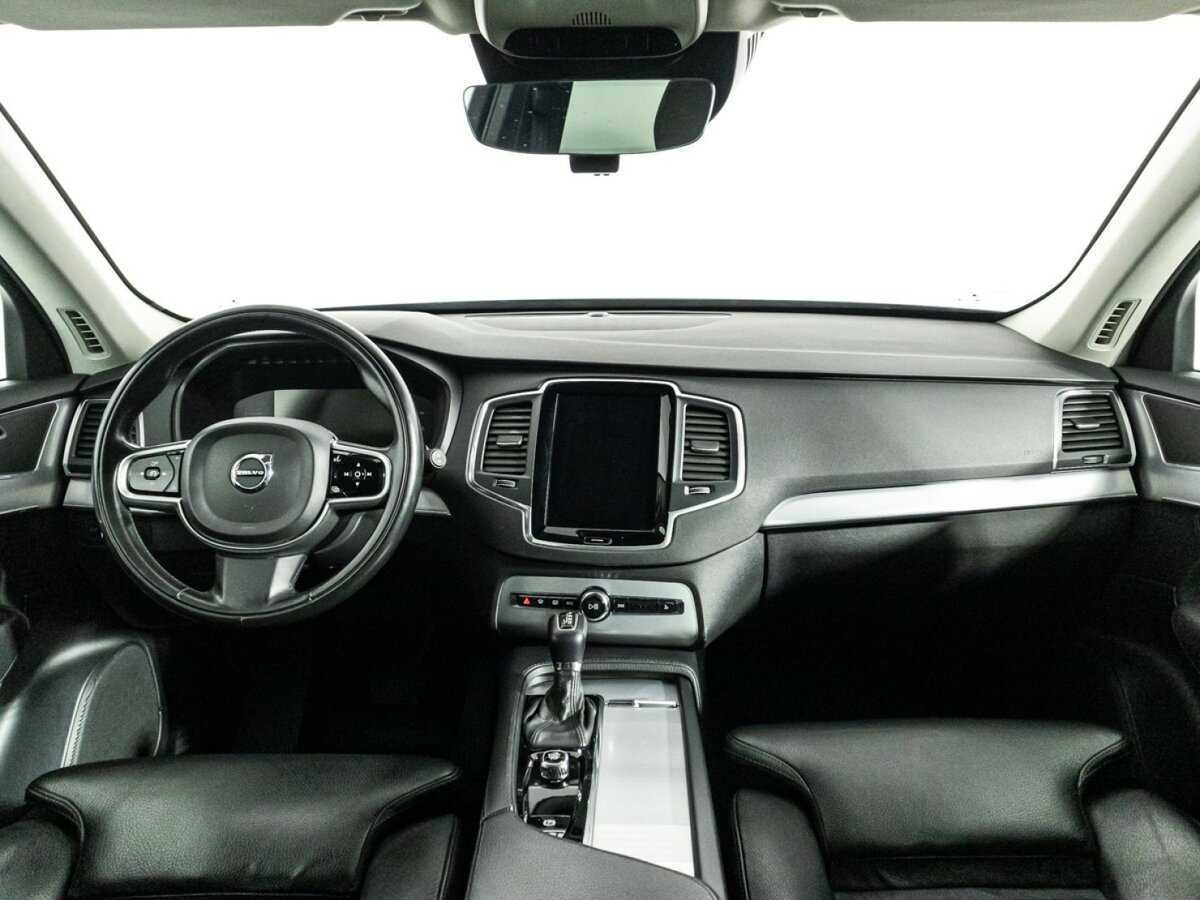 Купить Volvo XC90 с пробегом. Фото: #12